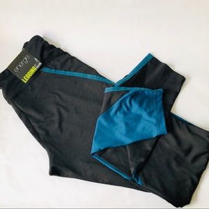 NEW-Never Worn Medium Black Sports Leggings Medium